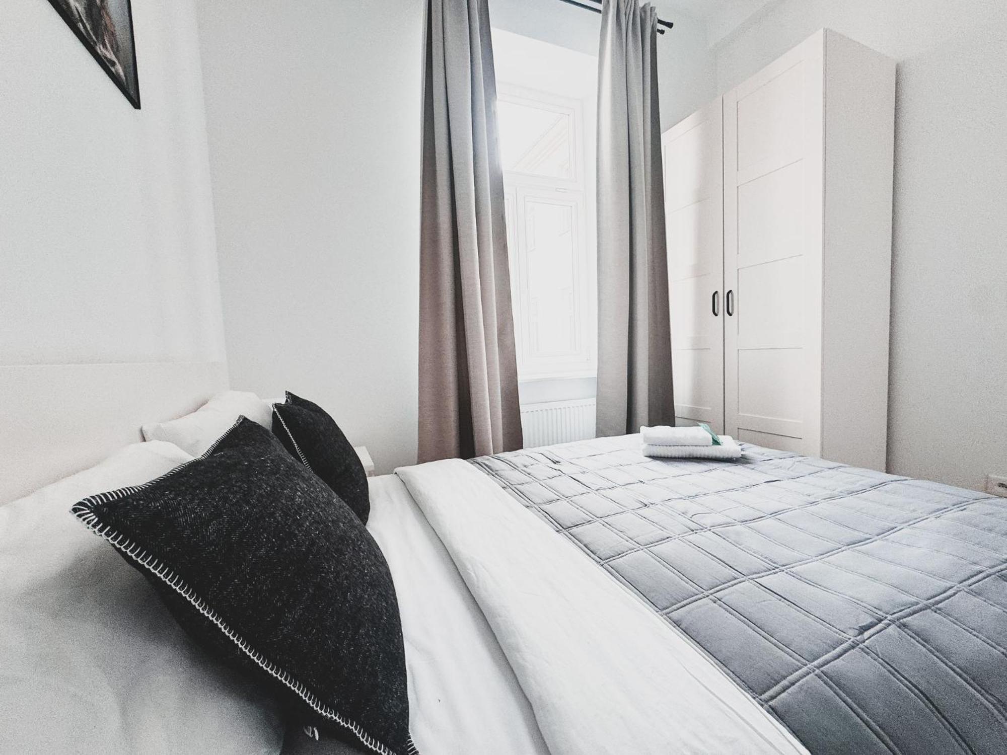 Luxury Design Apartments - Poznanska Warsaw City Center المظهر الخارجي الصورة